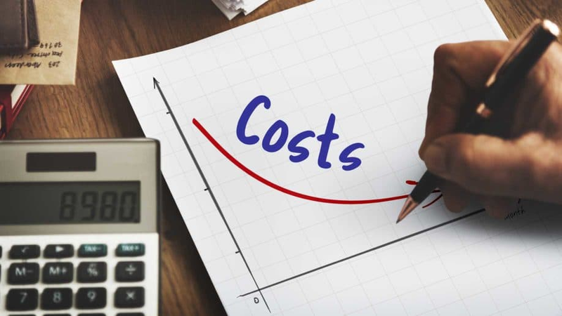 Illustration for article titled 6 Simple Ways Small Businesses Can Ditch Extra
CostsÂ